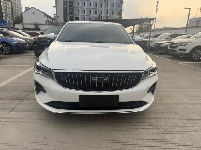 Geely Emgrand 2022 Model No. 4 Gen 1.5L CVT Noble Model – фото 2