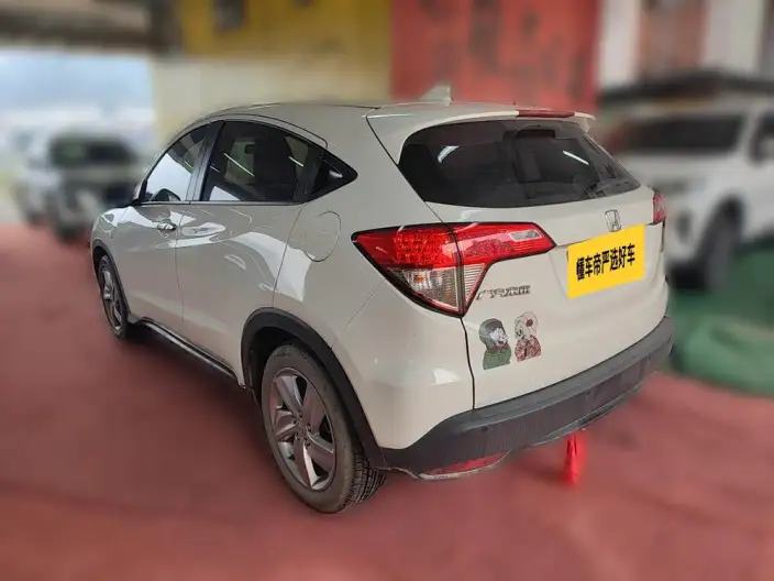Honda Vezel 2020 Model 1.5L CVT Elite Edition – фото 3