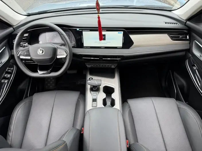 Changan X7 PLUS 2024 Model 1.5T DCT Respect Model 7 seat – фото 8
