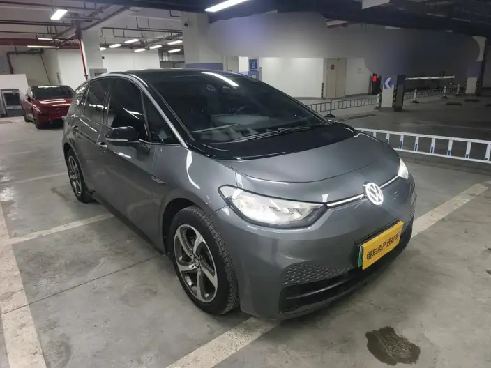 Volkswagen ID.3 2023 Model Pure Smart Edition – фото 2