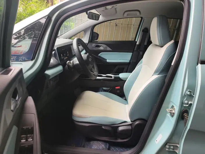 Geely Geometry E Firefly 2024 Model 301KM Xingguang – фото 10