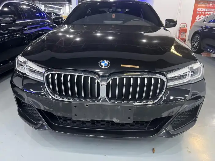 BMW 5 Series 2022 Model Facelift II 525Li M Sports Set – фото 2