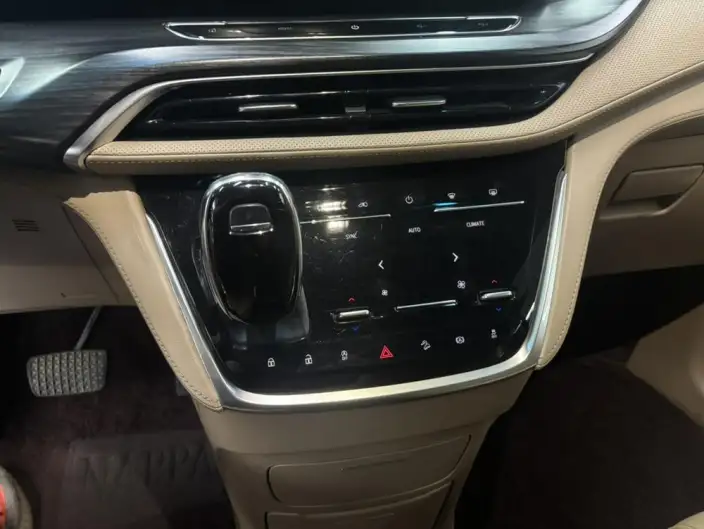 Buick GL8 2020 Model ES Luzun 653T Luxury Model – фото 7