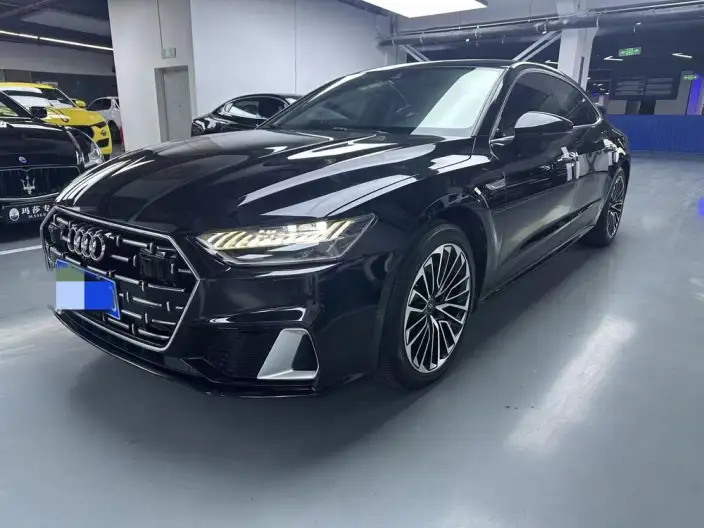 Audi A7 L 2024 Model 45 TFSI Luxury Model – фото 1