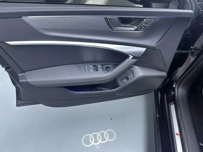 Audi A7 L 2024 Model 45 TFSI Luxury Model – фото 10