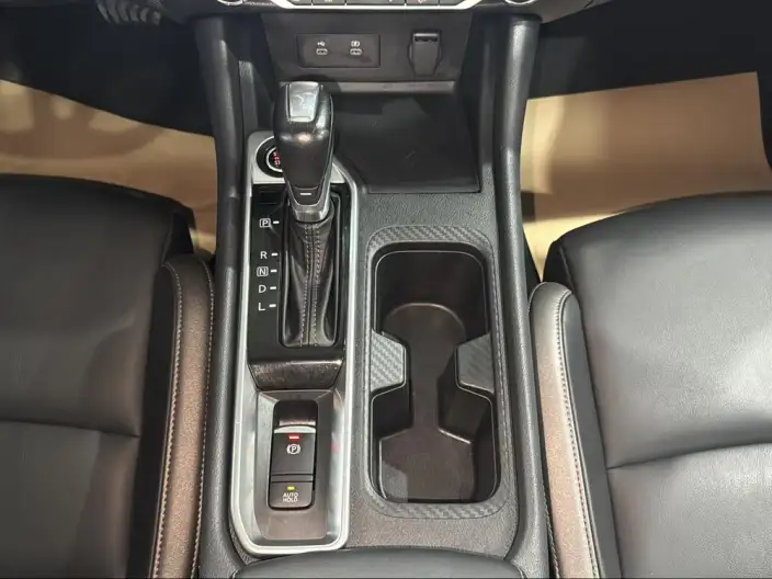 Nissan Sylphy 2023 Model 1.6L CVT Yuexiang Edition – фото 10