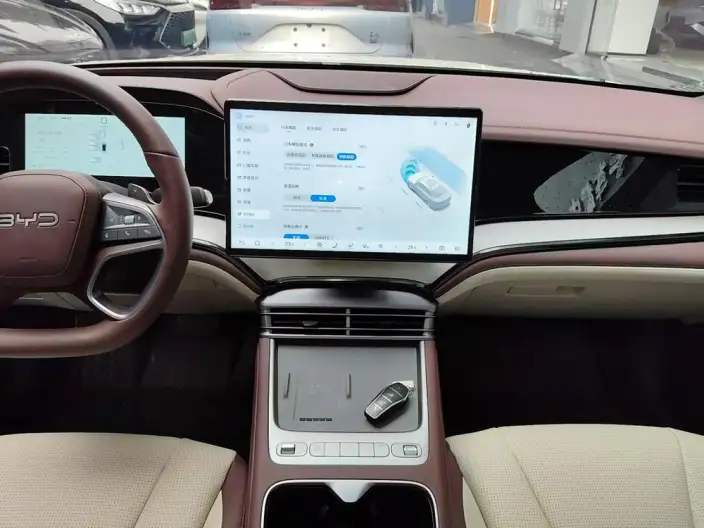 BYD Seal 07DM 2026 Model DM-i 230KM Flagship Model – фото 5