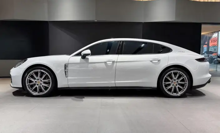 Panamera 2021 Model Panamera Executive Extended Edition 2.9T – фото 4
