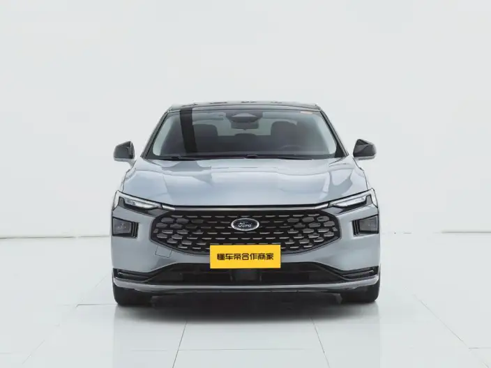 Ford Mondeo 2022 Model Facelift EcoBoost 245 Luxury Model – фото 2