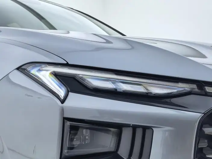 Ford Mondeo 2022 Model Facelift EcoBoost 245 Luxury Model – фото 8