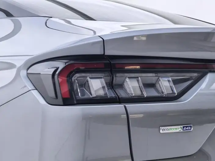 Ford Mondeo 2022 Model Facelift EcoBoost 245 Luxury Model – фото 9