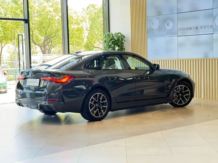 BMW i4 2023 Model eDrive40 – фото 5