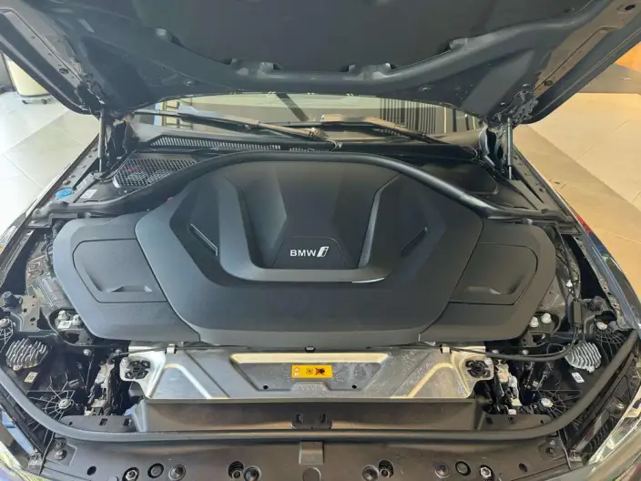 BMW i4 2023 Model eDrive40 – фото 6