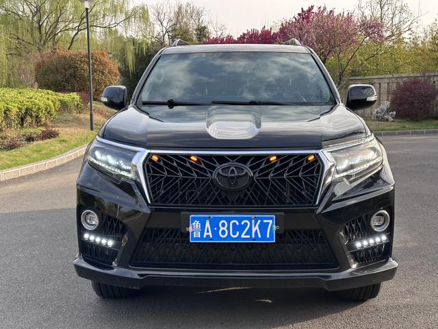 Toyota Prado 2010 4.0L Automatic TX – фото 2