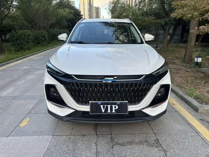 Changan Auchan X7 PLUS 2022 Model 1.5T Automatic Blue Whale Edition Luxury Model – фото 2
