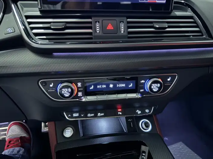 Audi Q5L 2025 Model 40TFSI Luxury Dynamic Model – фото 9