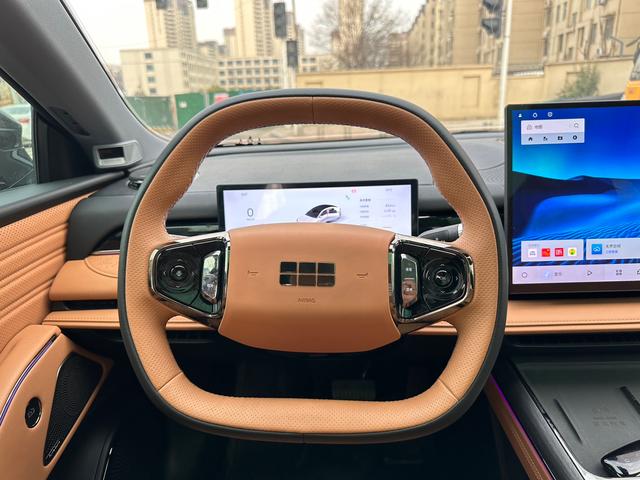 Geely Galaxy E8 PHEV 2025 130km EM-i Prestige Edition – фото 9