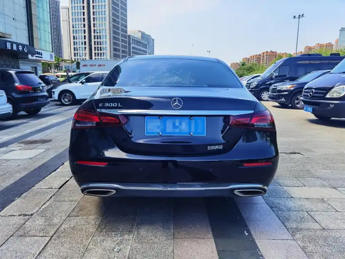 Mercedes-Benz E-Class 2022 Model Facelift II E 300 L Fashion Model sedan – фото 6