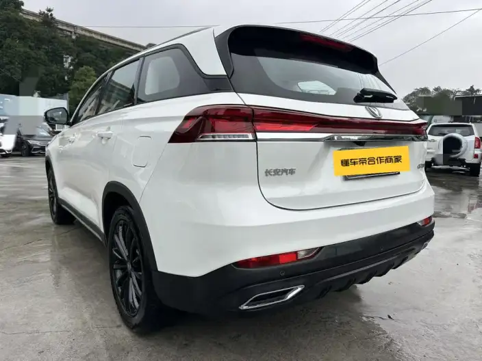 Changan CS75 2026 Model PRO 1.5T DCT Exclusive Model 7 seat – фото 4