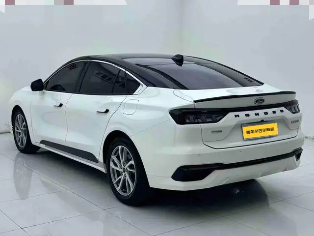 Ford Mondeo 2022 Model Facelift EcoBoost 245 Luxury Model – фото 4