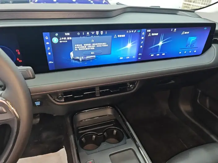 Ford Mondeo 2022 Model Facelift EcoBoost 245 Luxury Model – фото 9