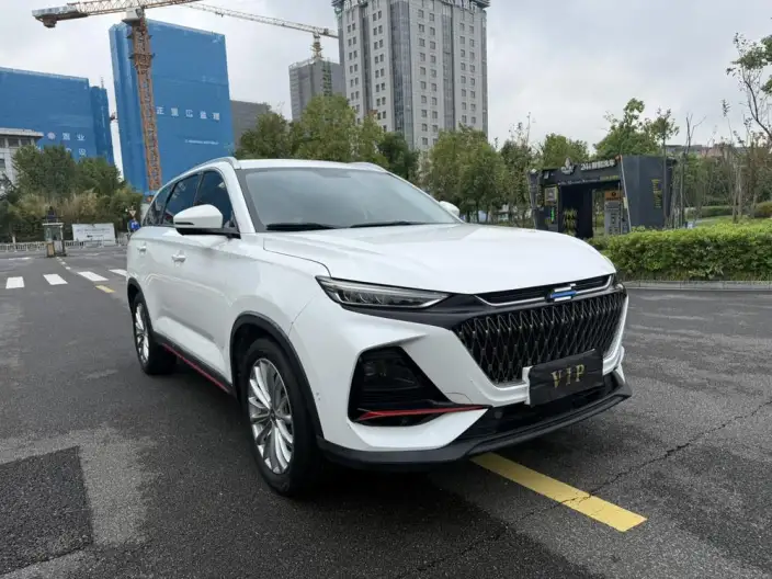 Changan Auchan X7 PLUS 2022 Model 1.5T Automatic Blue Whale Edition Luxury Model – фото 3