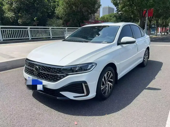 Volkswagen Lavida 2024 Model 300TSI DSG Starry Sky Manyi Edition – фото 1