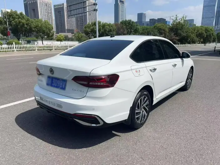 Volkswagen Lavida 2024 Model 300TSI DSG Starry Sky Manyi Edition – фото 6