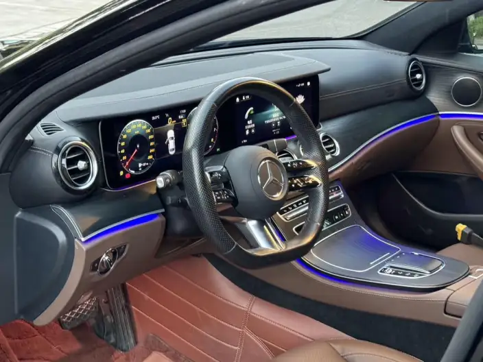 Mercedes-Benz E-Class 2023 Model E 300 L Fashion Model sedan – фото 7