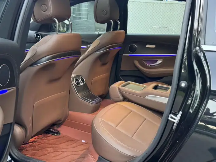Mercedes-Benz E-Class 2023 Model E 300 L Fashion Model sedan – фото 9