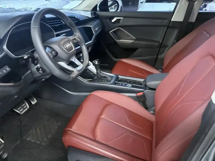 AUDI Q3 2021 Model 35 TFSI Fashion Dynamic Model – фото 9