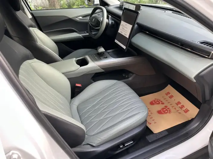 Changan Yida 2023 Model 1.5T GDI Automatic Noble Model – фото 9