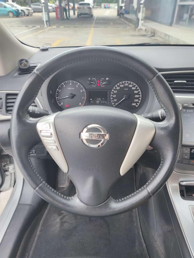 Nissan Sylphy 2014 1.6XV CVT Premium – фото 11