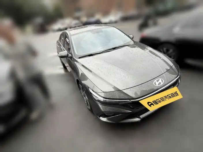 Hyundai Ioniq 2023 Model 1.5L CVT GLX Elite Edition – фото 3