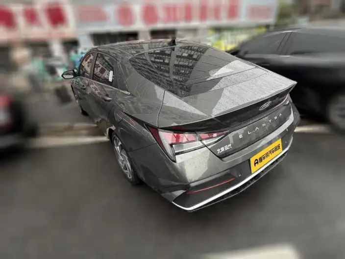 Hyundai Ioniq 2023 Model 1.5L CVT GLX Elite Edition – фото 4