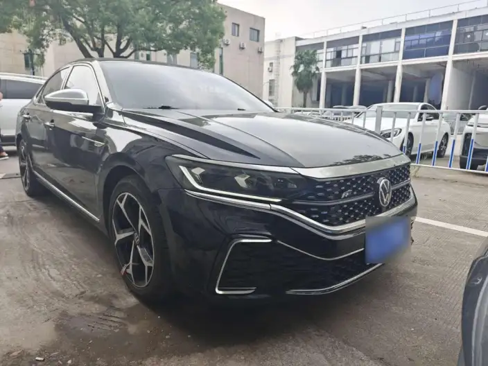 Volkswagen Passat 2023 Model 330TSI Starry sky Elite Edition – фото 2