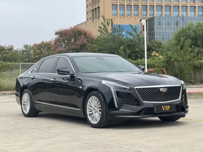Cadillac CT6 2022 Model 28T Fashion Model
