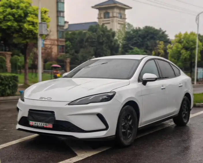 BYD Seal 05DM 2025 Model Smart Driving Edition DM-i 55KM Luxury Model – фото 1