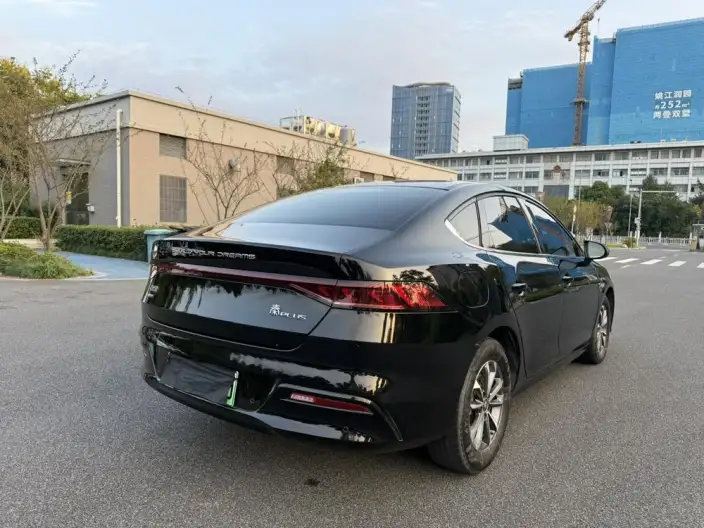 BYD Qin PLUS DM 2023 Model DM-i Champion Edition 55KM Leading Model – фото 5