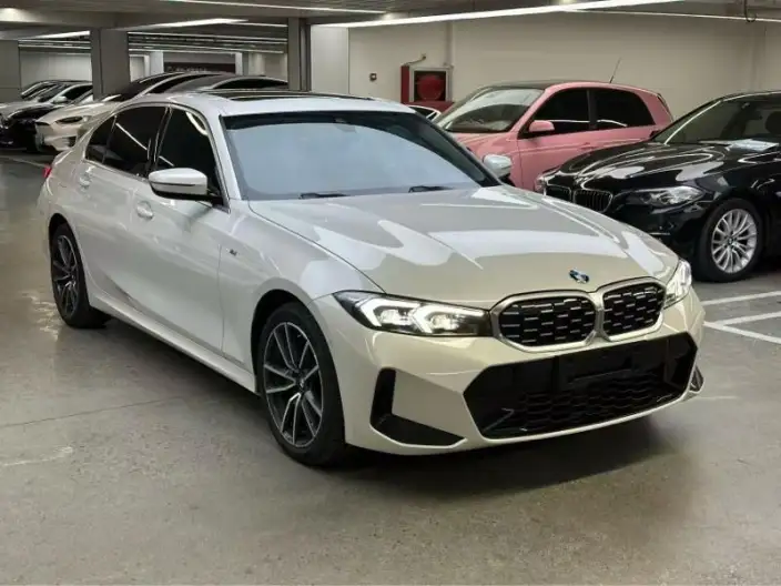 BMW 3 Series 2023 Model 325Li M Sports Set – фото 3
