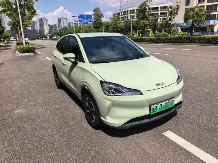Neta V 2022 Model Trendy 400
