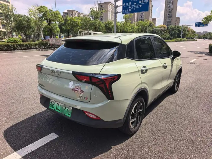 Neta V 2022 Model Trendy 400