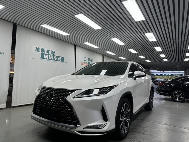 Lexus RX Модель 2020 года 300 4WD Elegant Edition Country VI – фото 1