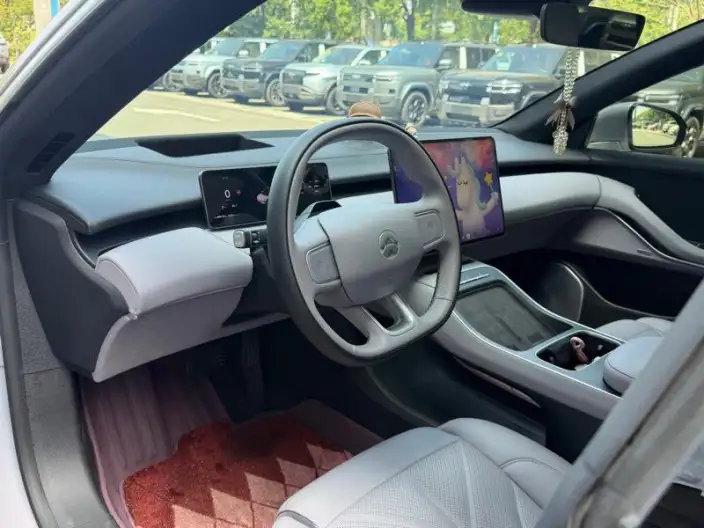NIO ET5 2025 Model 75kWh – фото 7