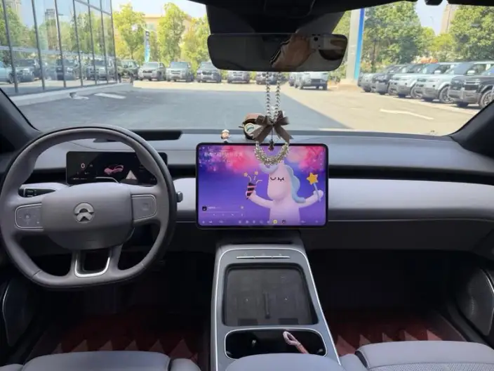 NIO ET5 2025 Model 75kWh – фото 8