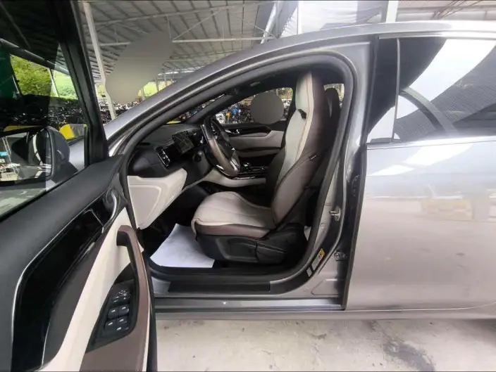 Qin Plus EV 2024 Model Honor Edition 510KM Leading Model – фото 10