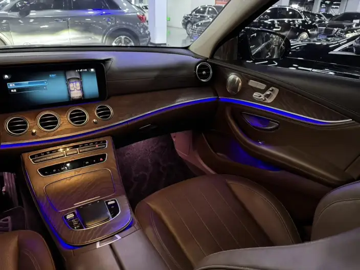 Mercedes-Benz E-Class 2023 Model E 300 L Fashion Model sedan – фото 7
