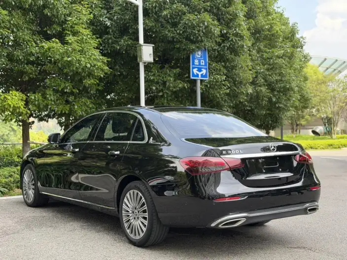 Mercedes-Benz E-Class 2022 Model Facelift E 300 L Luxury Model sedan – фото 4