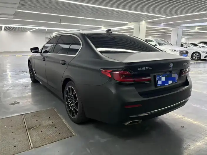BMW 5 Series 2021 Model 525Li Luxury Set – фото 4