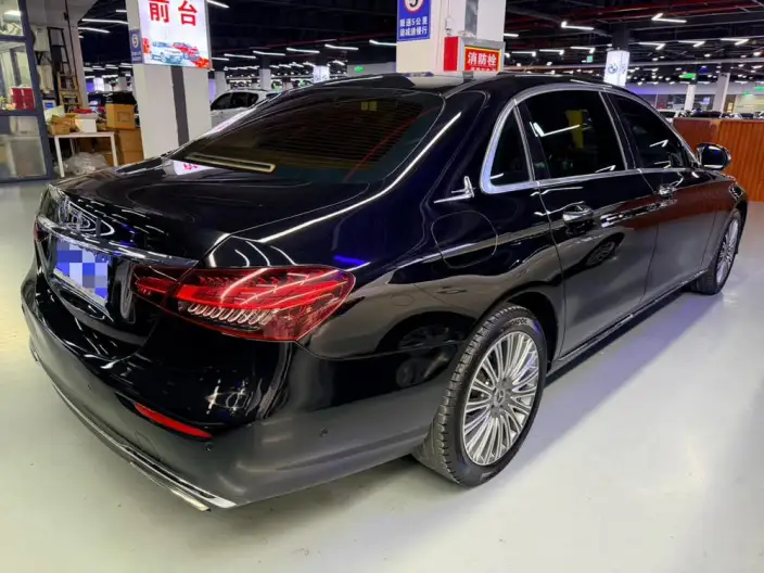 Mercedes-Benz E-Class 2022 Model E 300 L Fashion Model sedan – фото 5